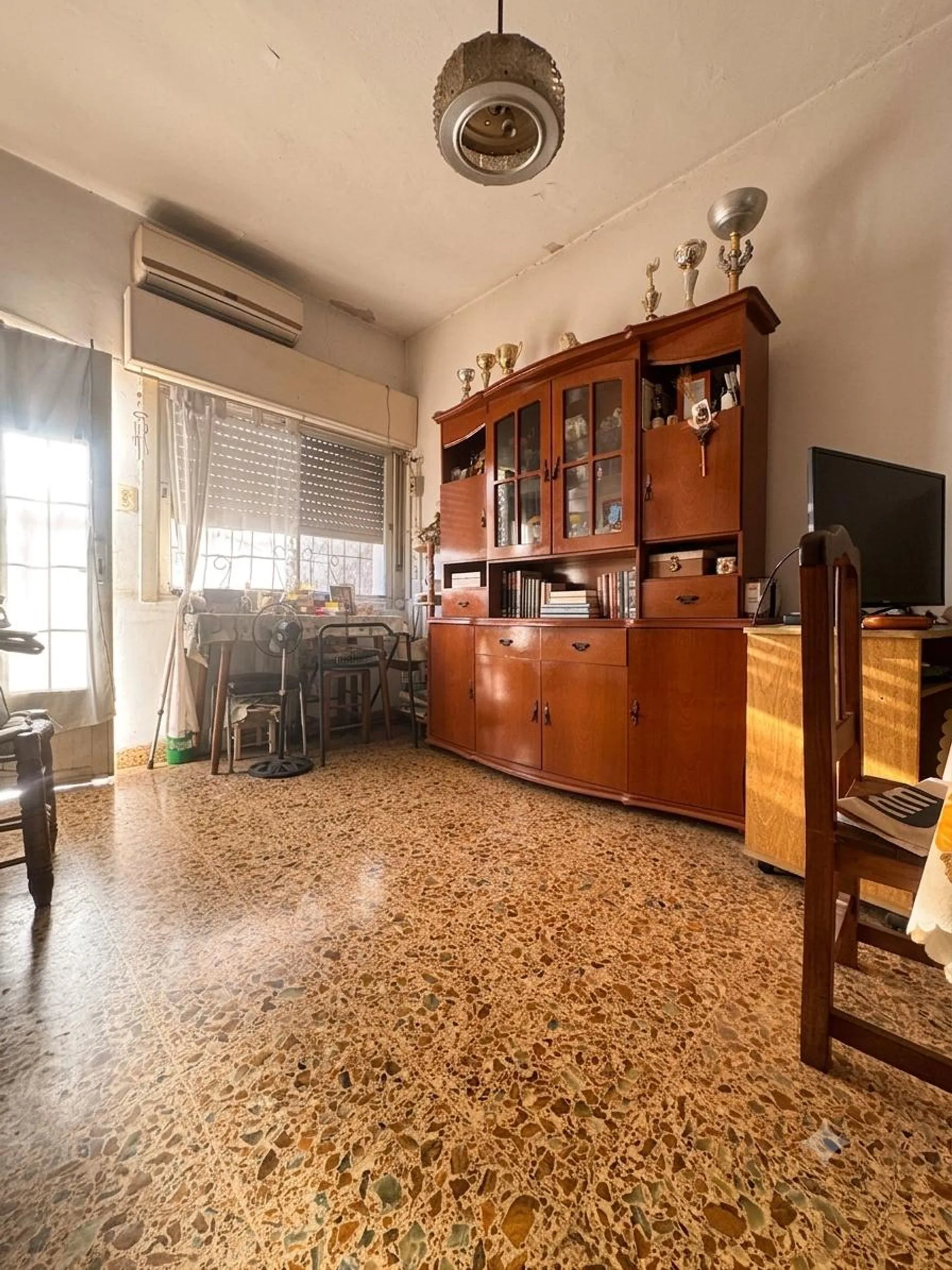 Venta casa 4 ambientes en Domínico con jardín foto 4