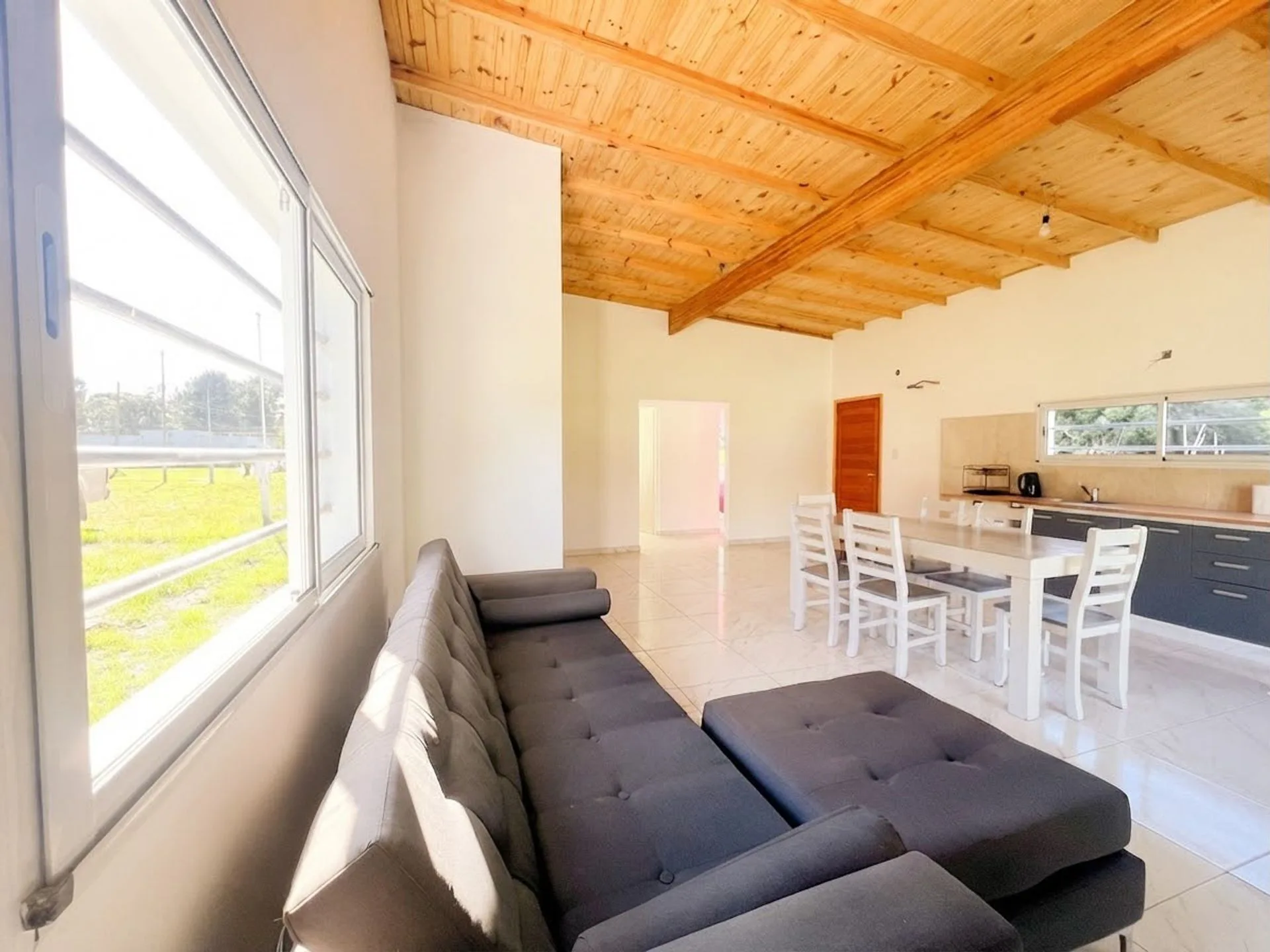 VENTA CASA 4AMB A ESTRENAR LAS LOMAS  MIRAMAR foto 3