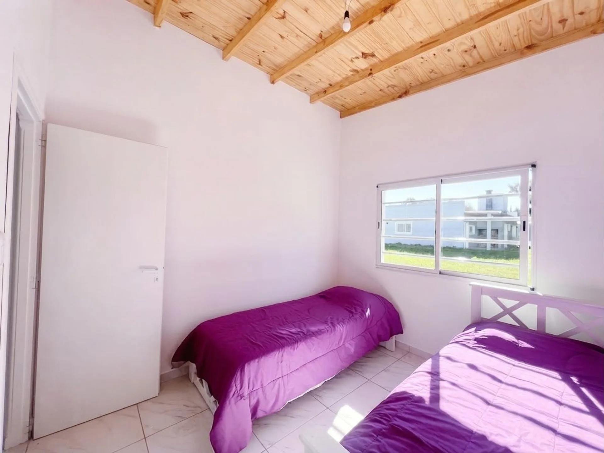 VENTA CASA 4AMB A ESTRENAR LAS LOMAS  MIRAMAR foto 4