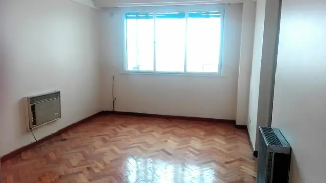EXCELENTE DEPARTAMENTO 3 AMBIENTES EN ALMAGRO - 50 M2