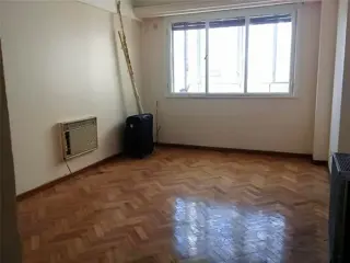 EXCELENTE DEPARTAMENTO 3 AMBIENTES EN ALMAGRO - 50 M2 foto 3