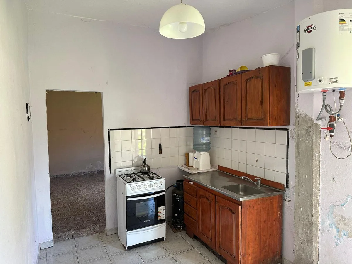 CASA EN VENTA MAR DE AJO CON AMPLIO PATIO foto 2