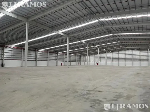 Depósito en Zarate