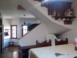 Duplex tradicional con gran jardín. Dúplex en Venta. foto 4