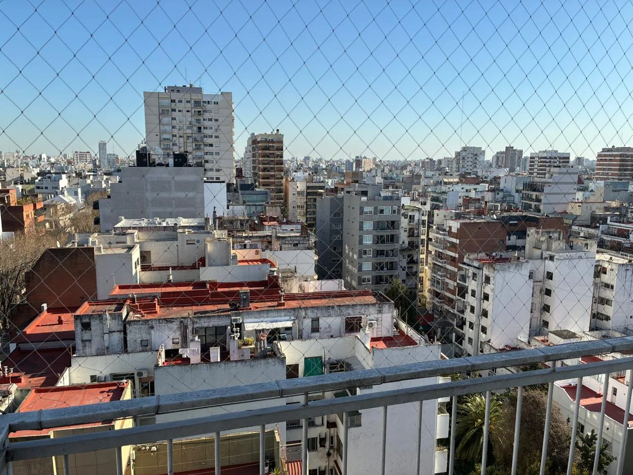 Colegiales APTO CREDITO 2 1/2 ambientes con balcón vista abierta foto 2