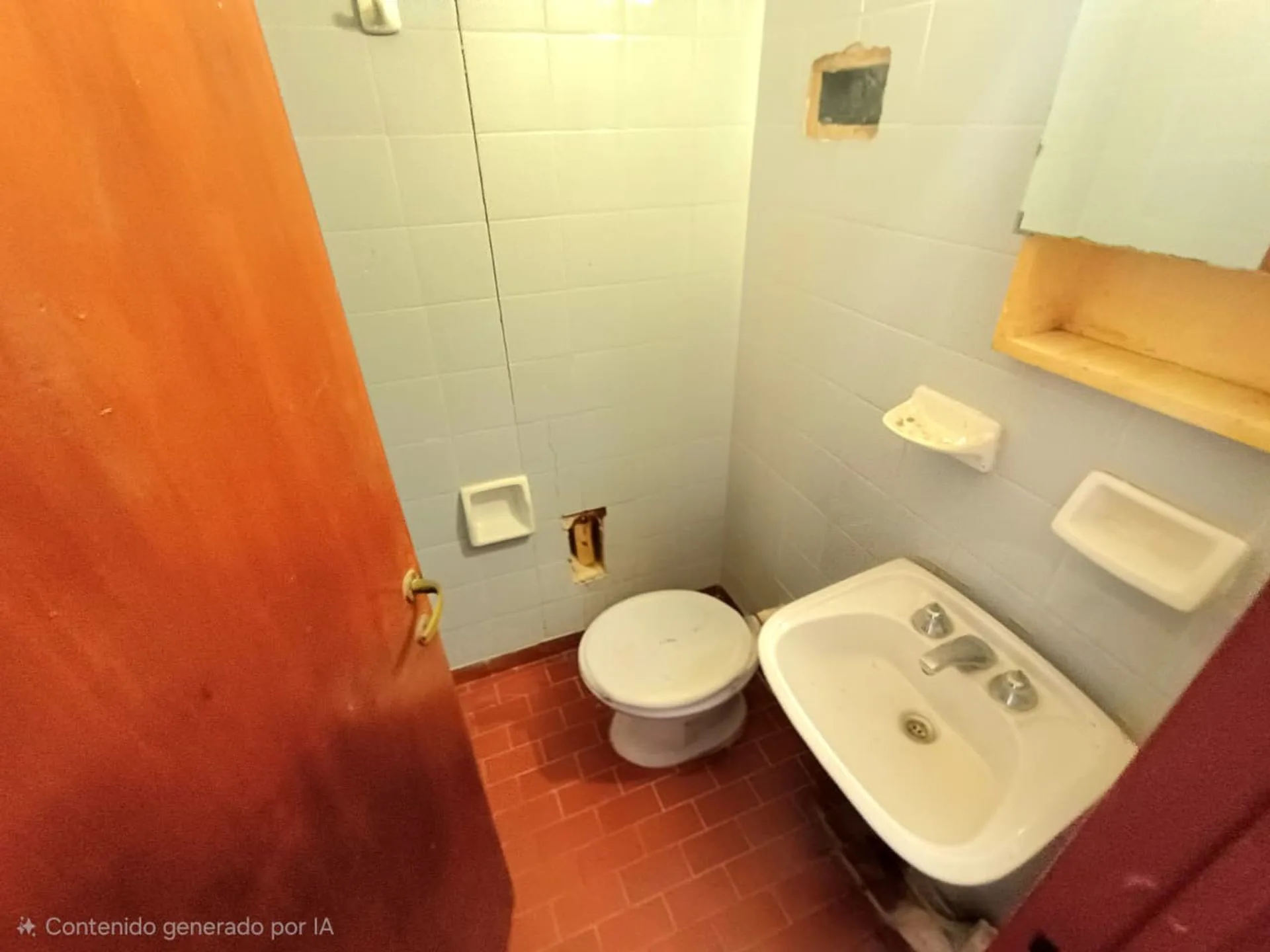 VENTA DEPARTAMENTO 4 AMBIENTES, BAÑO Y TOILETTE foto 4