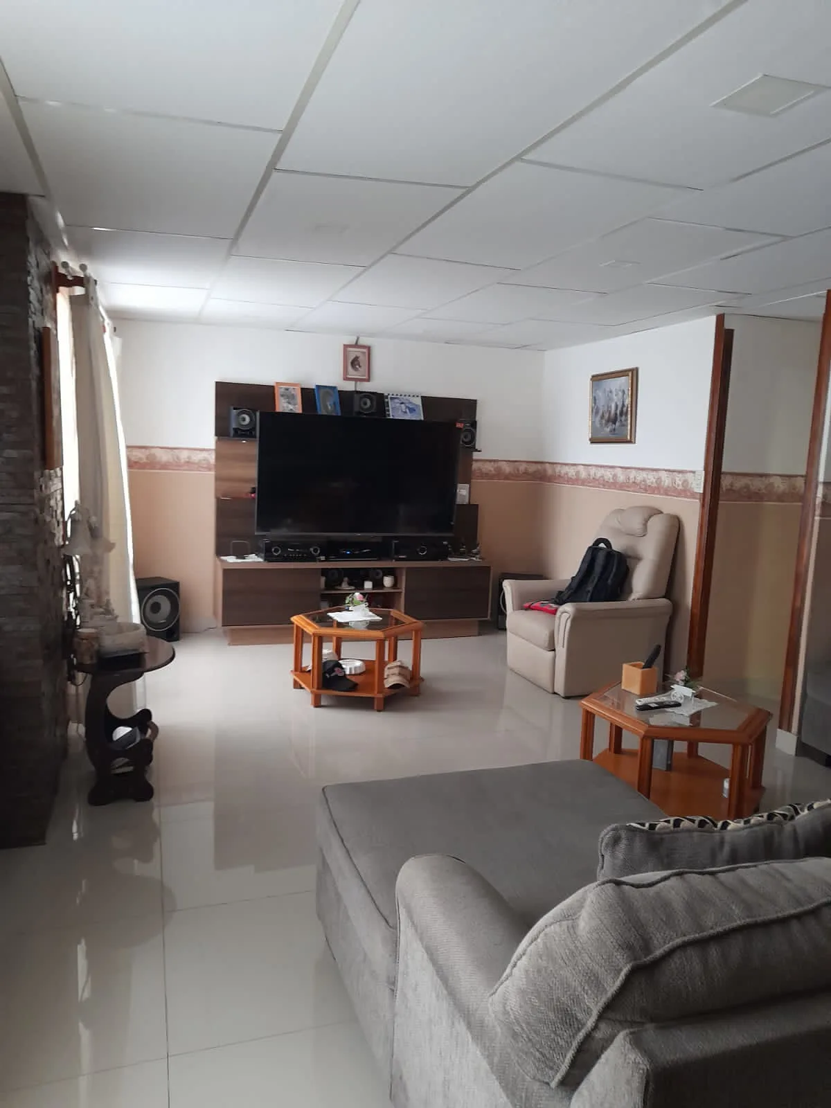 VENTA – CASA 4 DORMITORIOS – BARRIO C.A.P foto 5