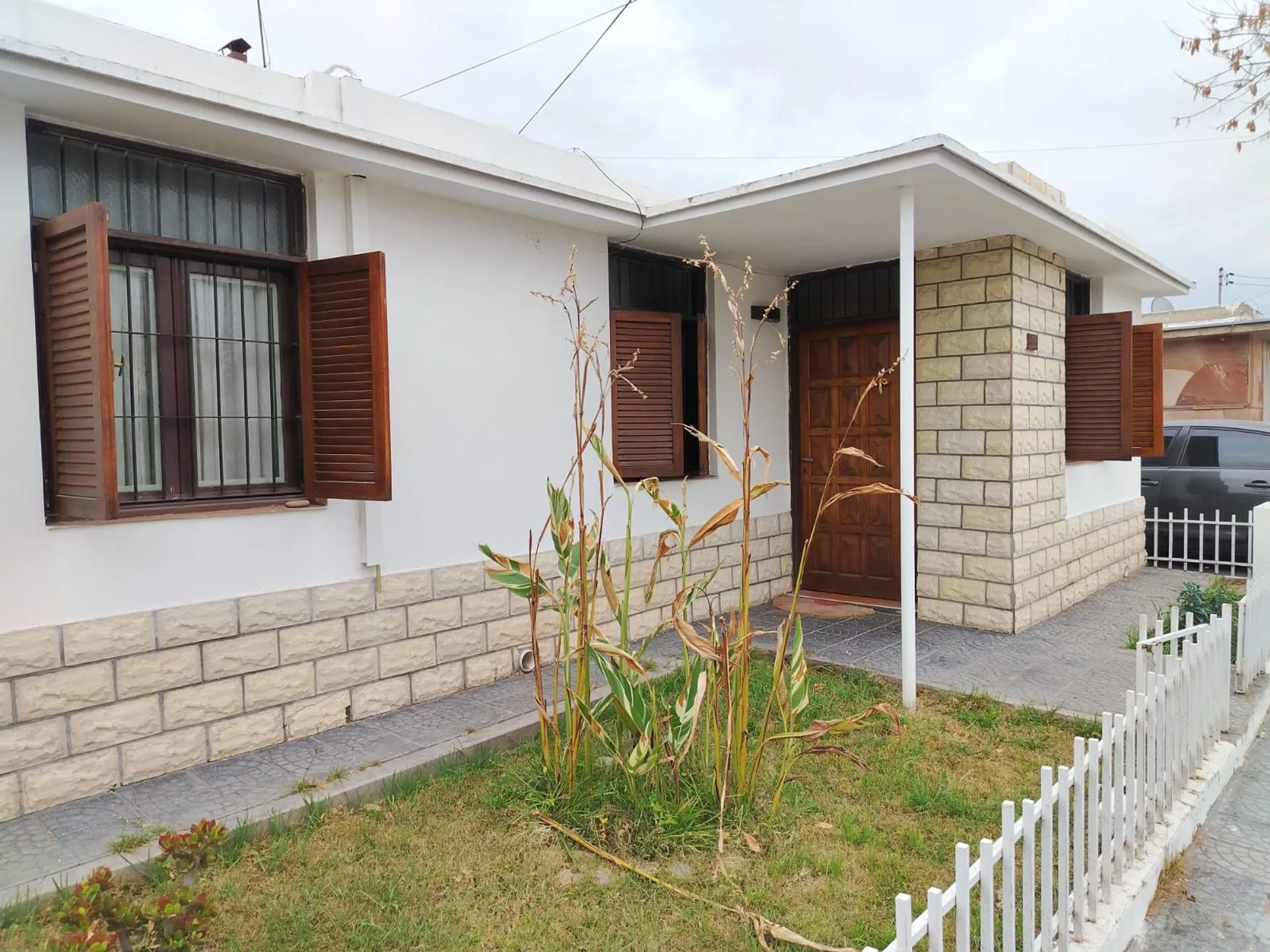 VENTA DE CASA 3 DORMITORIOS foto 3