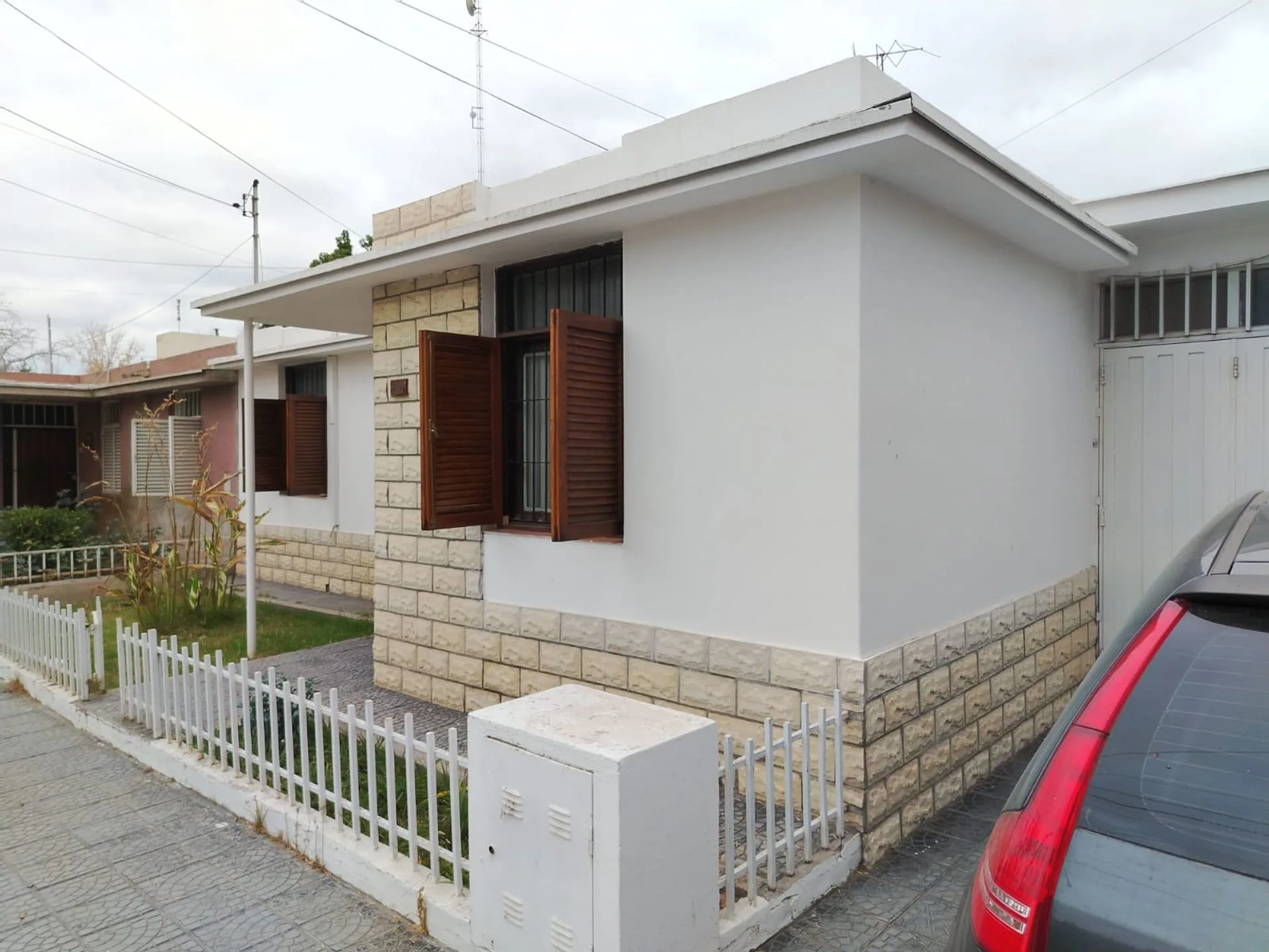 VENTA DE CASA 3 DORMITORIOS foto 4
