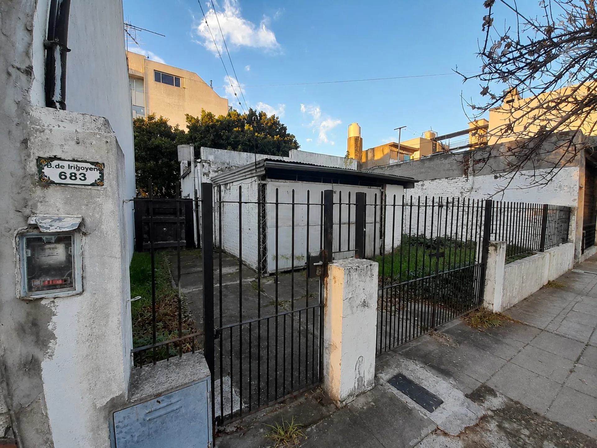 CASA EN VENTA A DEMOLER Ó REFACCIONAR ESCOBAR CTRO foto 4