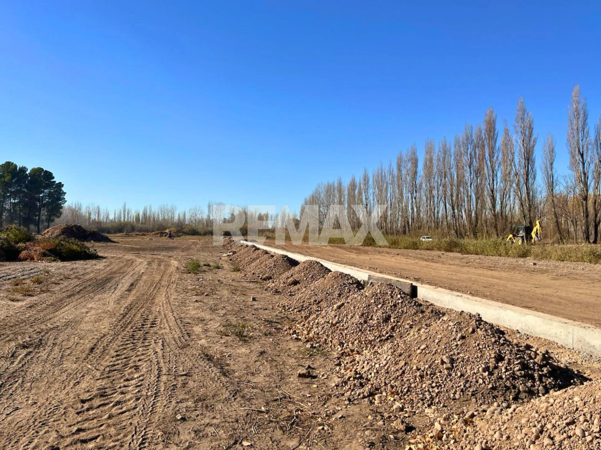 VENTA TERRENO INVERSIÓN CIPOLLETTI foto 4