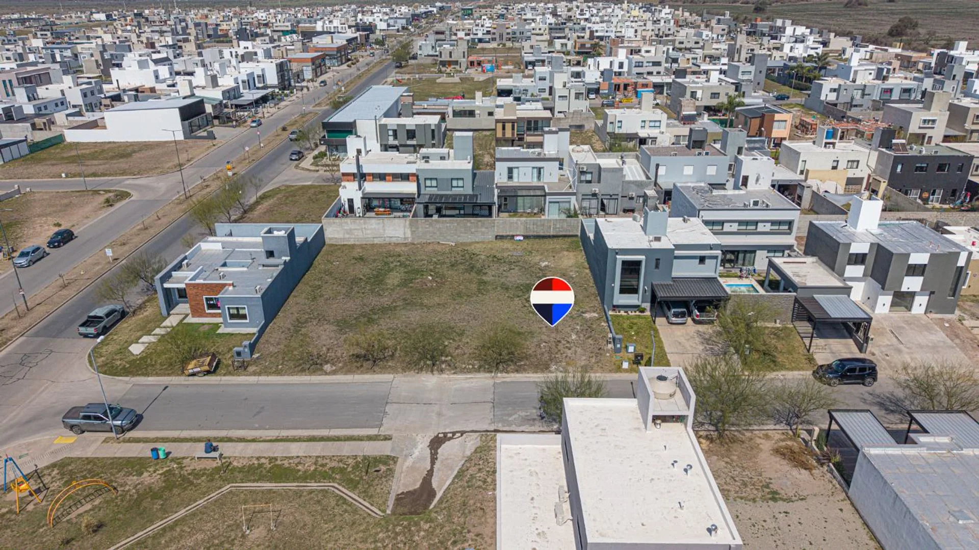 Lote residencial en Docta Boulevard CON ESCRITURA foto 4