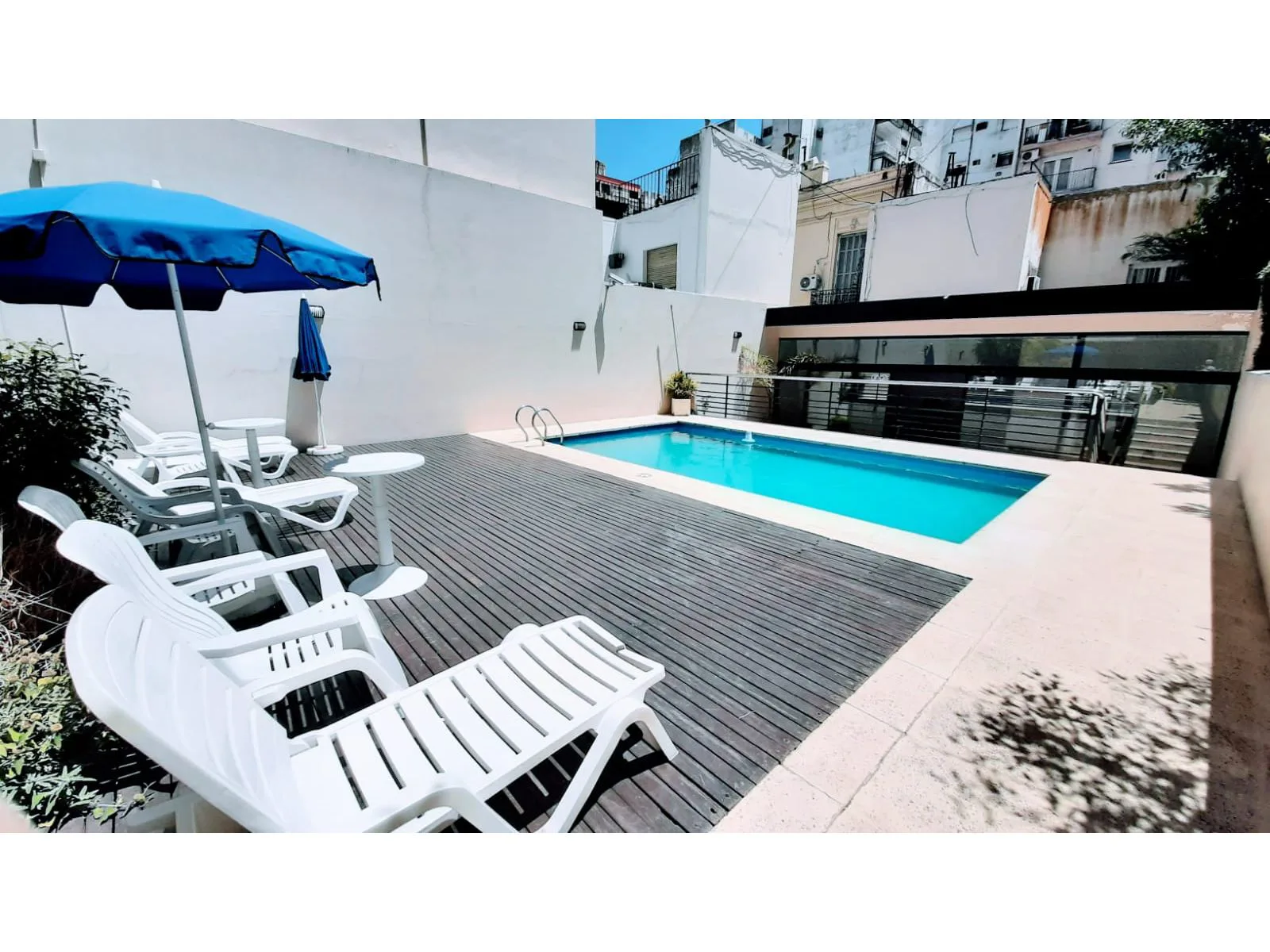 Studio on Av. Callao 930, Recoleta, in a Building with Pool and Gym – photo 13 of 14