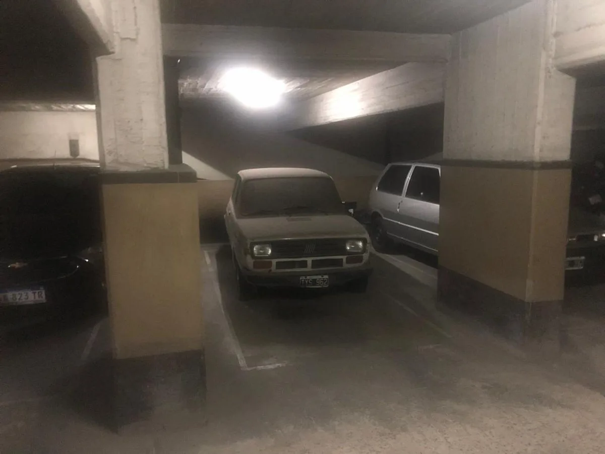2 ambientes cochera  balcón Urgente x viaje foto 4