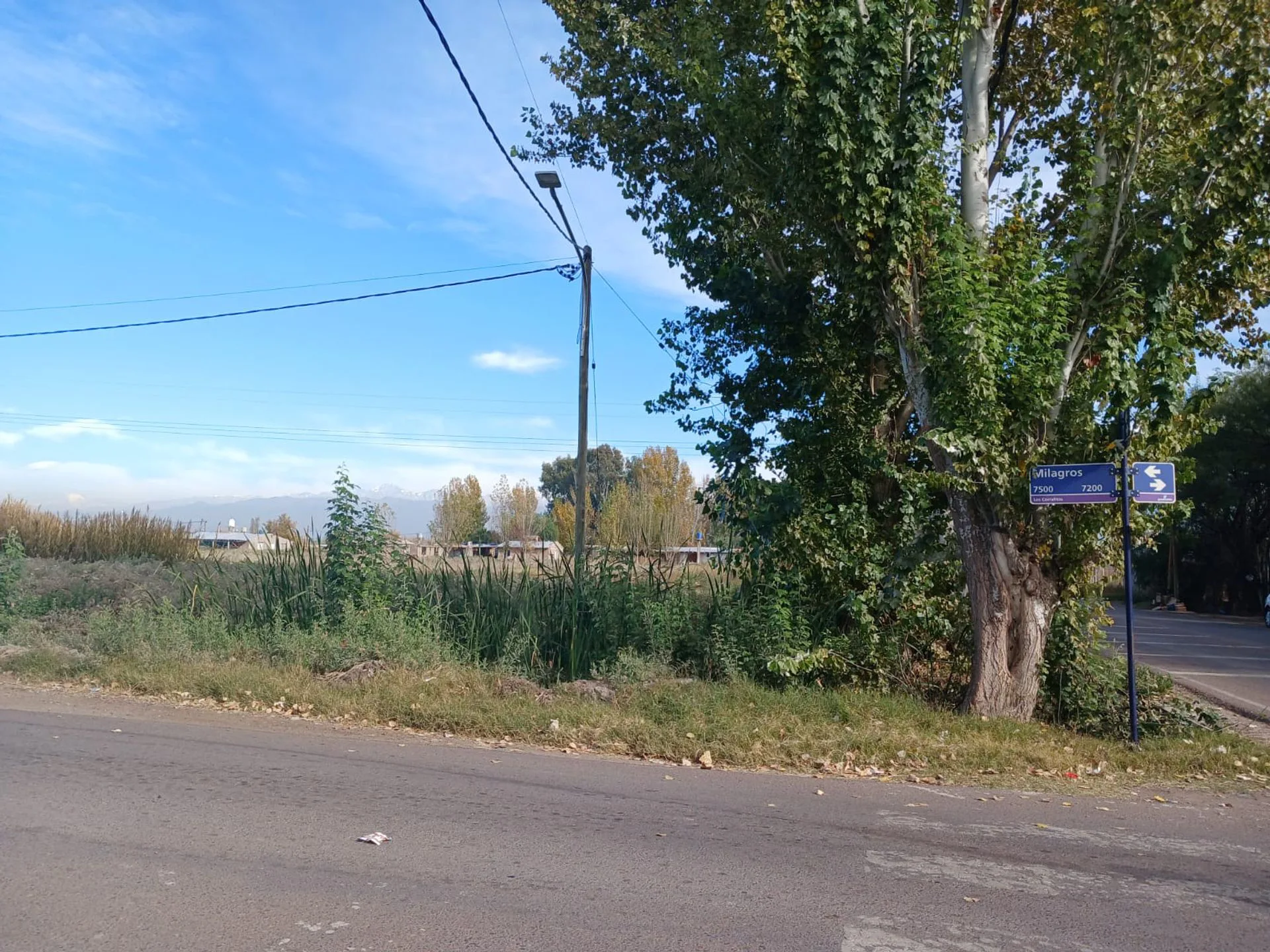 VENTA LOTE ESQUINA LOS CORRALITOS GUAYMALLÉN foto 3