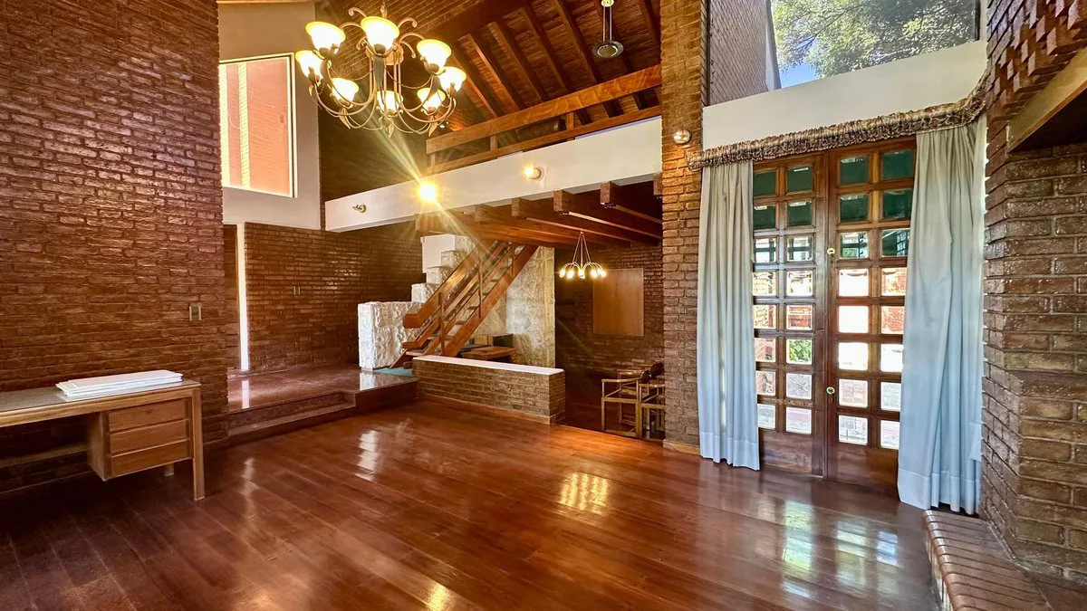 VENTA DE CASA DE CATEOGRIA EN MAIPU foto 4