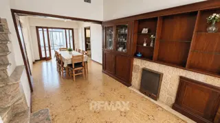 Se vende casa céntrica 3 dorm c/pileta, VT foto 2