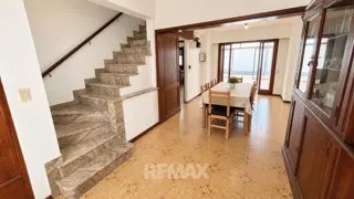 Se vende casa céntrica 3 dorm c/pileta, VT foto 3