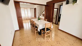 Se vende casa céntrica 3 dorm c/pileta, VT foto 4