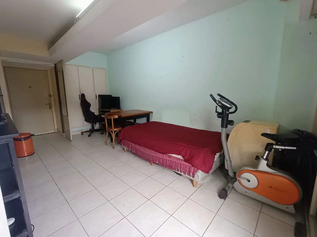 VENTA DEPARTAMENTO MONOAMBIENTE GRAN PATIO LINIERS foto 3