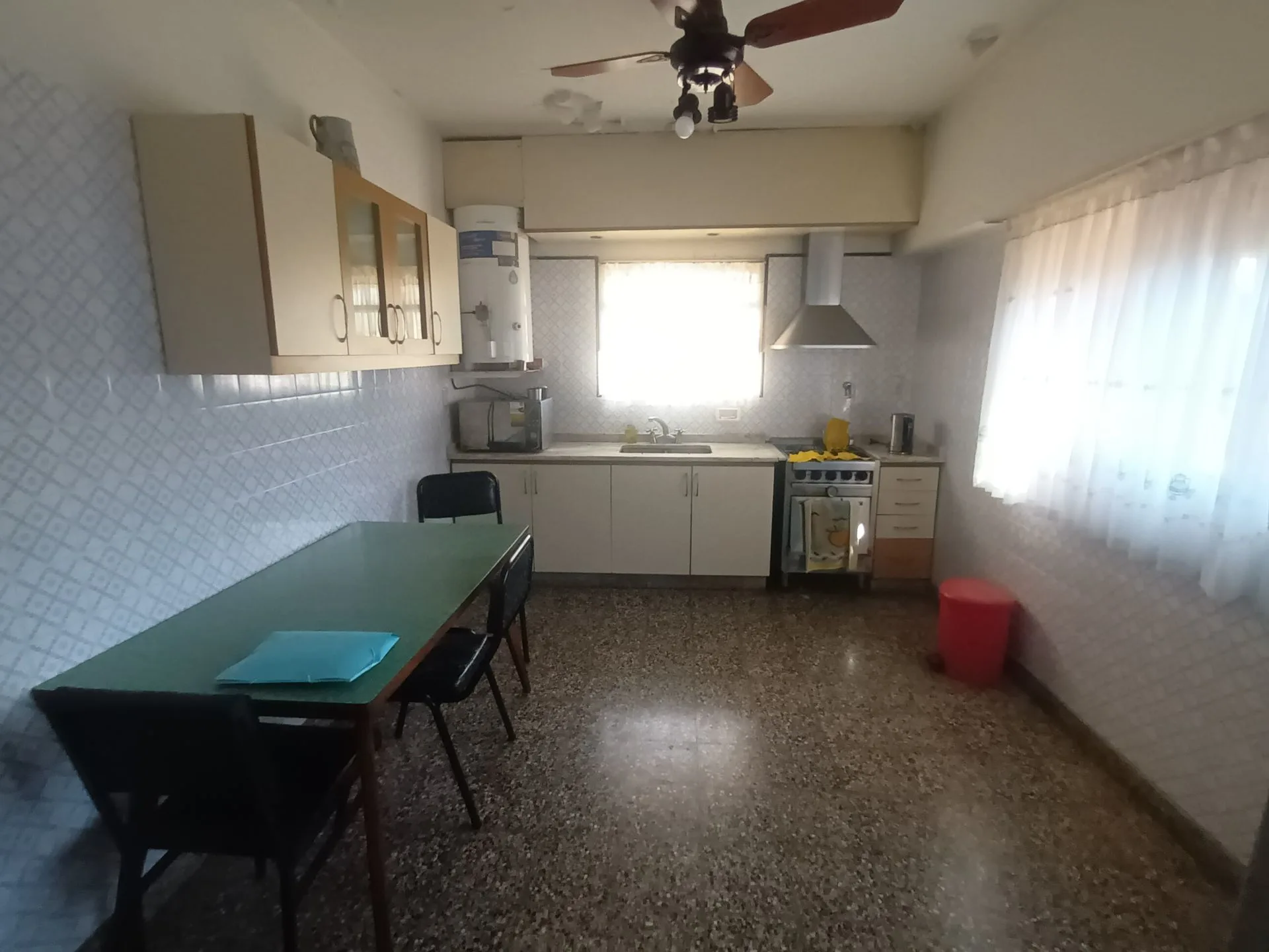 VENTA CASA M.FAMILIAR CASEROS COCH PAT BAL TERR foto 4