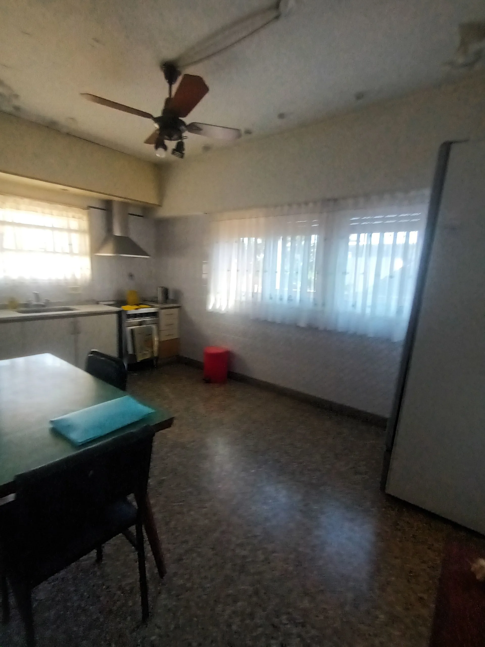 VENTA CASA M.FAMILIAR CASEROS COCH PAT BAL TERR foto 5