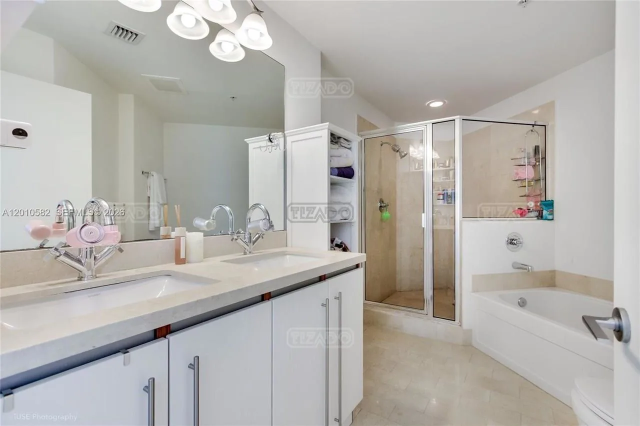 79 SW 12th St foto 4