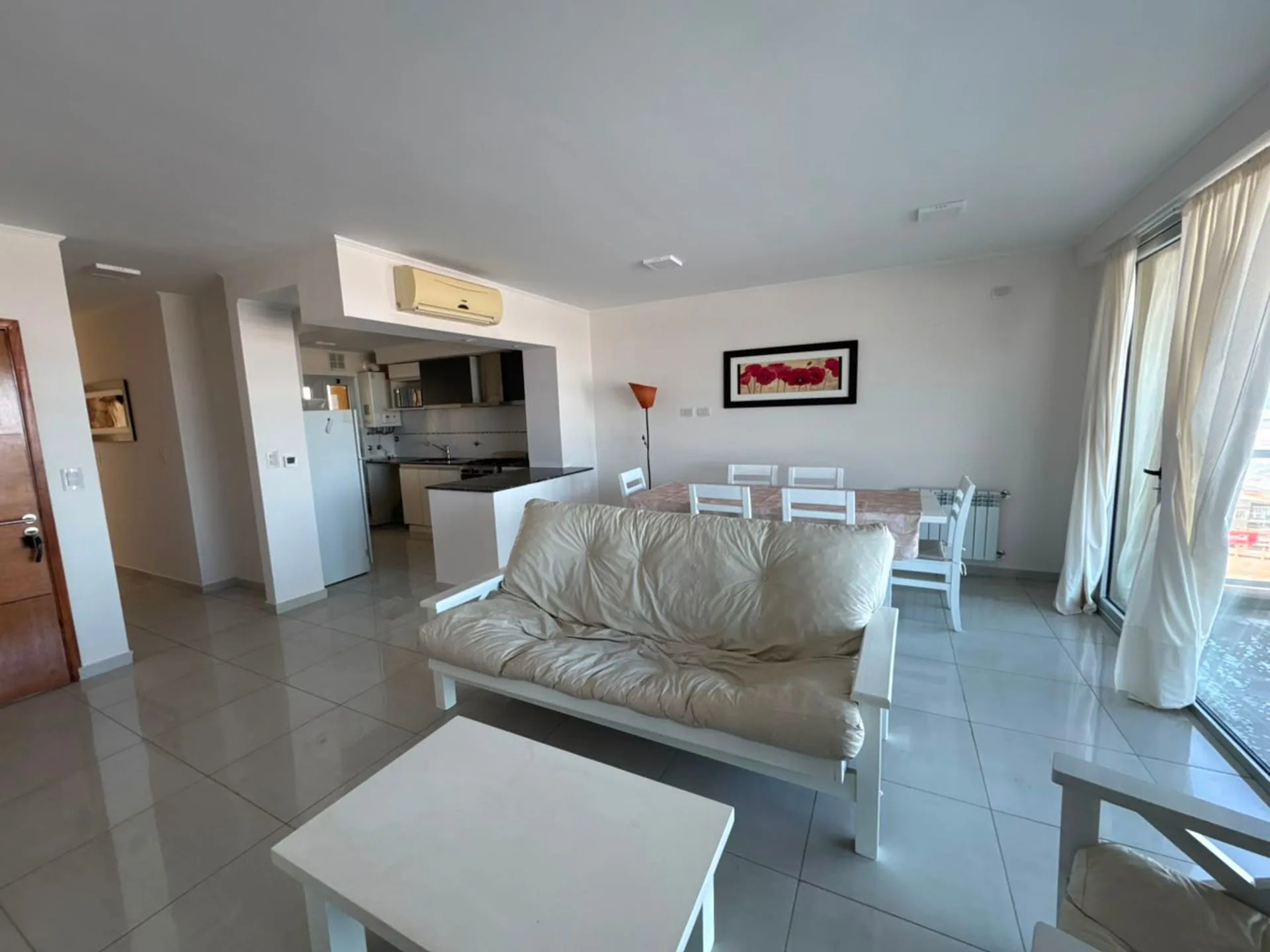 VENTA SEMIPISO FRENTE AL MAR C/COCHERA Y FINANCIAC foto 3