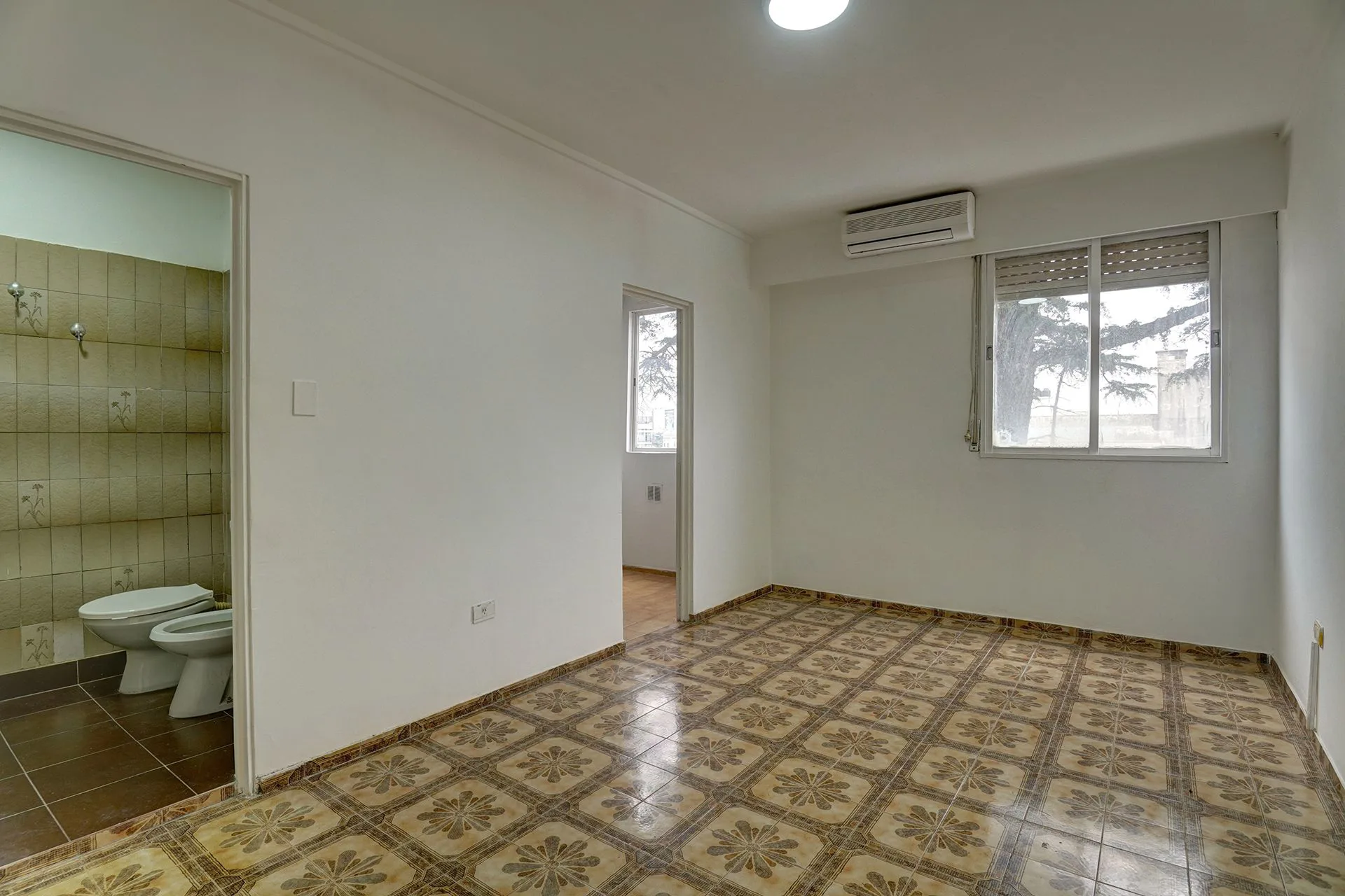 VENTA DEPARTAMENTO 2 AMBIENTES BOEDO  APTO CREDITO foto 2