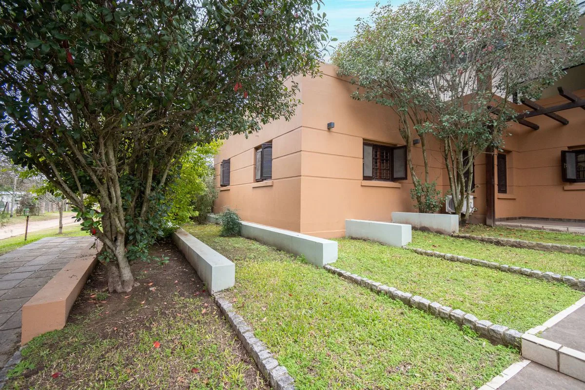 GRAN CASA DE CATEGORIA - SOBRE COTA SEGURA foto 3