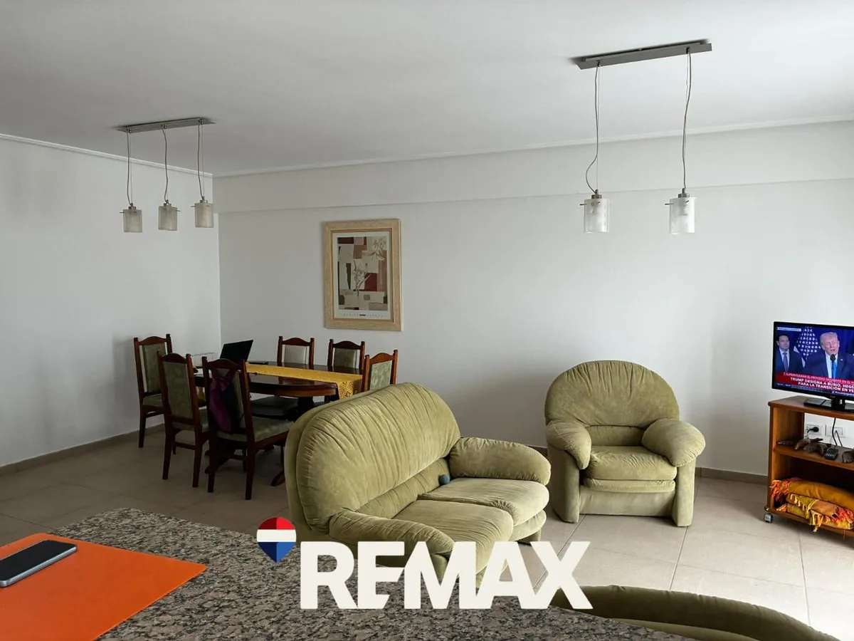 VENTA SEMIPISO CON COCHERA EN MONTE HERMOSO foto 5