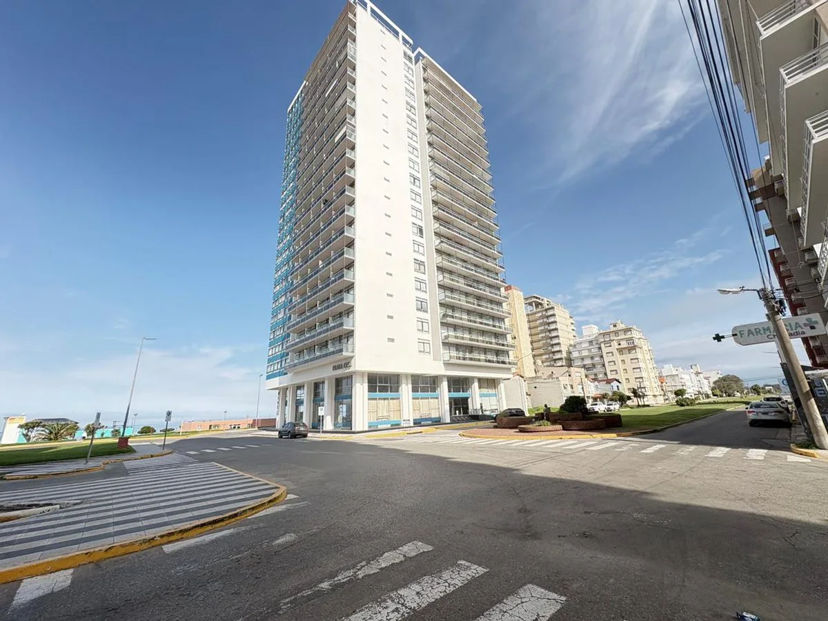 VENTA DEPTO MONOAMBIENTE PLAYA CLUB Miramar foto 3