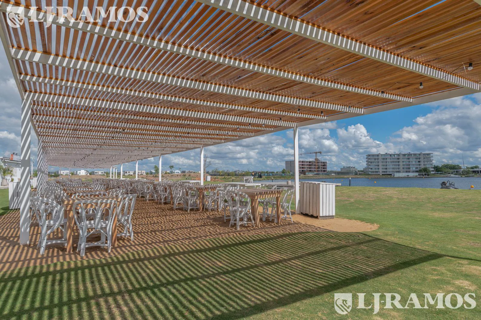 Terreno en Puertos del Lago - BARRIO AMARRAS foto 4