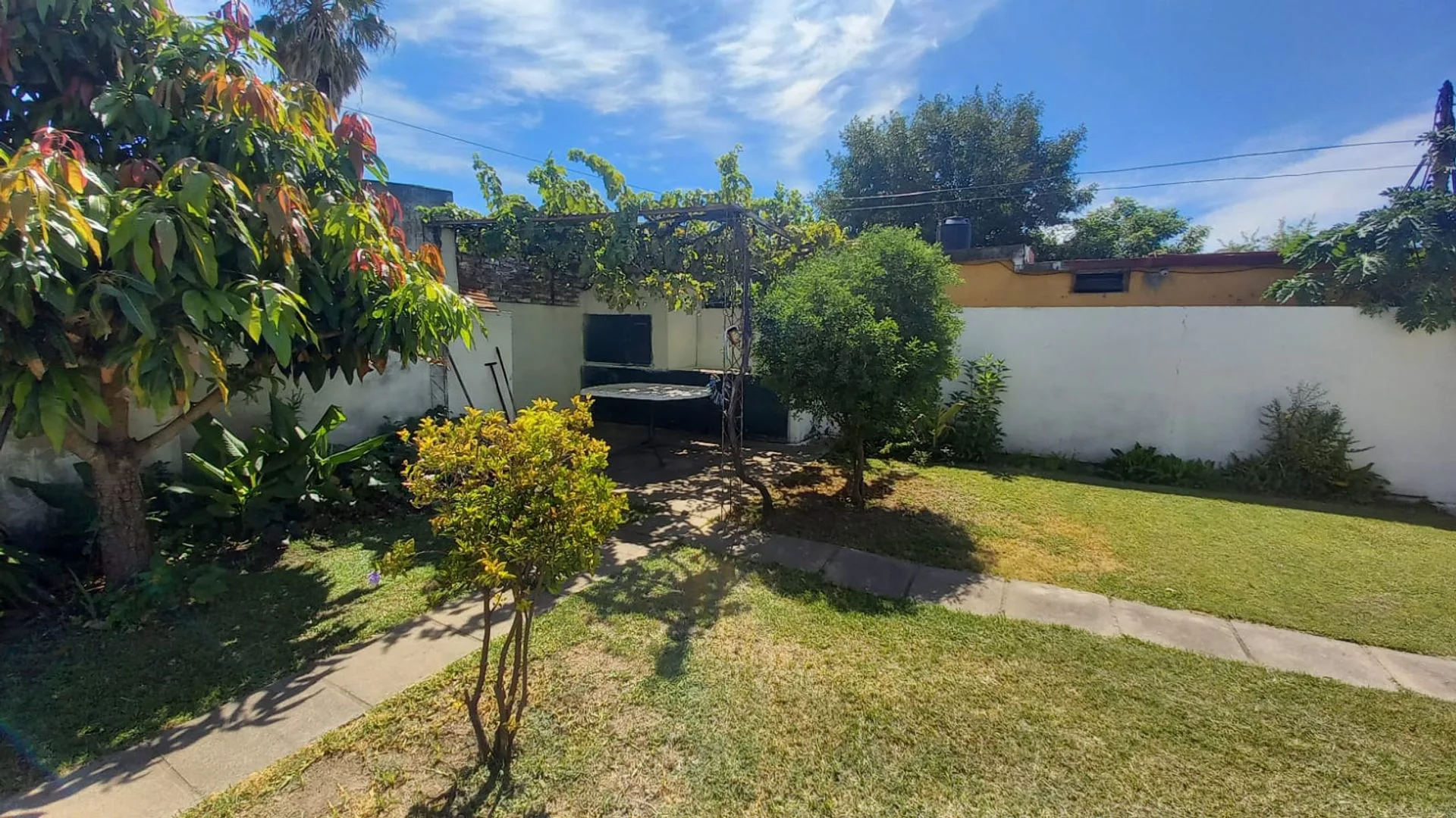 VENTA CASA | 3 DORMITORIOS | BARRIO SARMIENTO foto 4