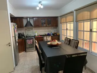 Perito Moreno 1400 - Casa en venta Rosario Azcuenaga foto 4