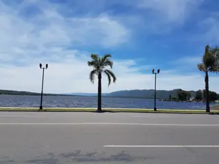 LOCALES EN VENTA - EN PLENA COSTANERA DE VILLA CARLOS PAZ, Gran Vista Al Lago  Unidades Al Pozo foto 1