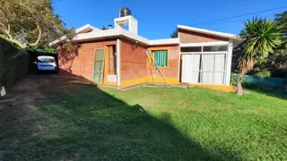 CASA CON PILETA EN VENTA EN SAN ANTONIO DE ARREDONDO, CORDOBA foto 2
