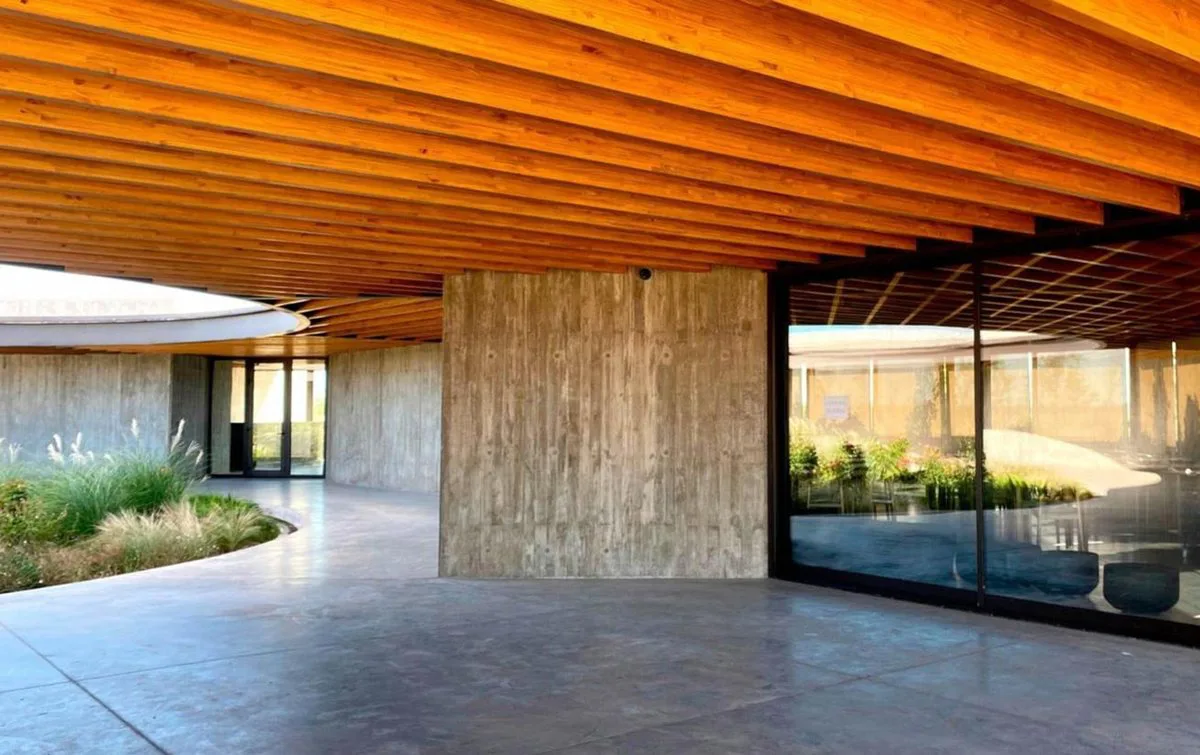 VENTA LOTE 1060M2 VIDA CLUB DE CAMPO FUNES foto 2