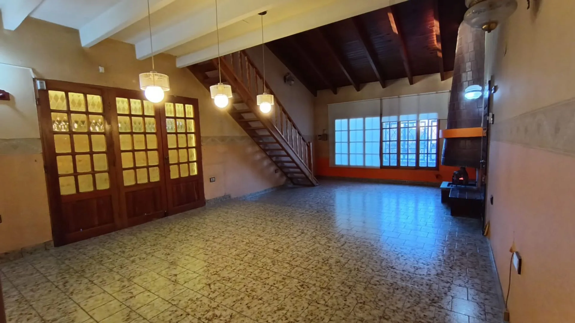 Casa 3 dorm en VENTA - APTO CRÉDITO - PLOTTIER foto 3