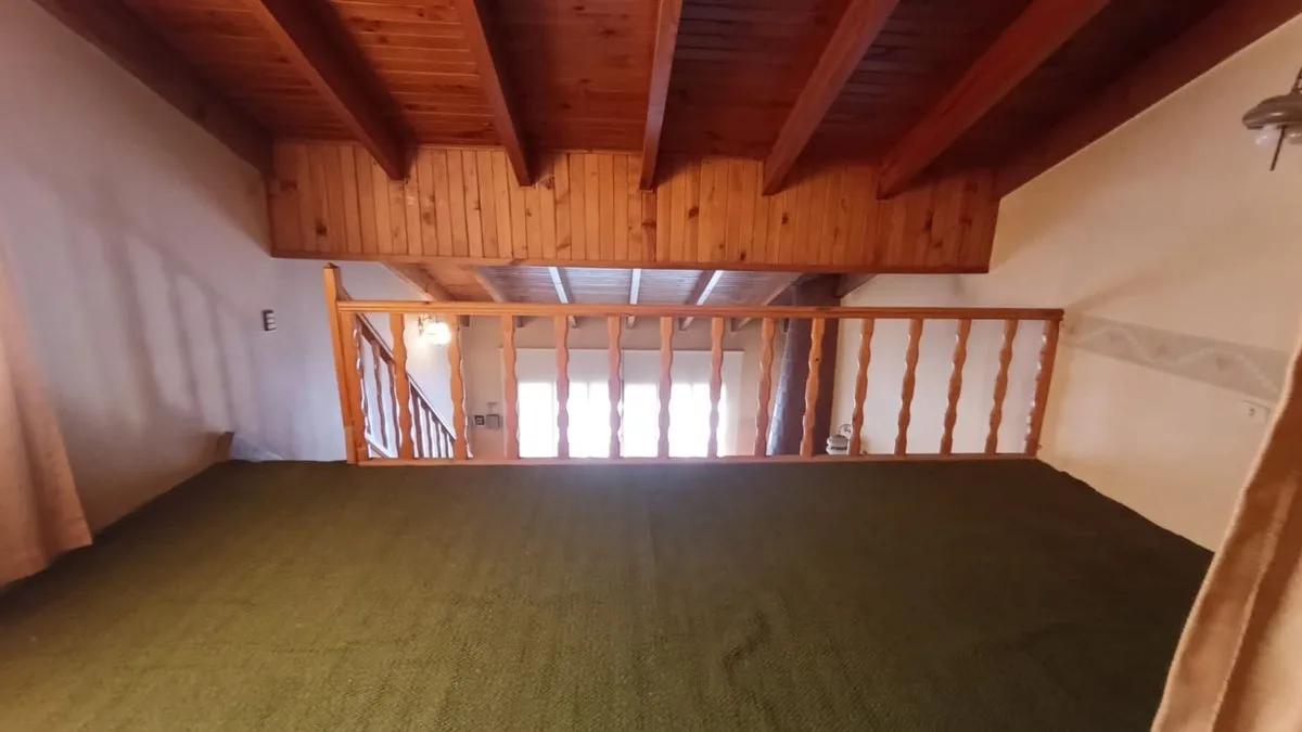 Casa 3 dorm en VENTA - APTO CRÉDITO - PLOTTIER foto 5