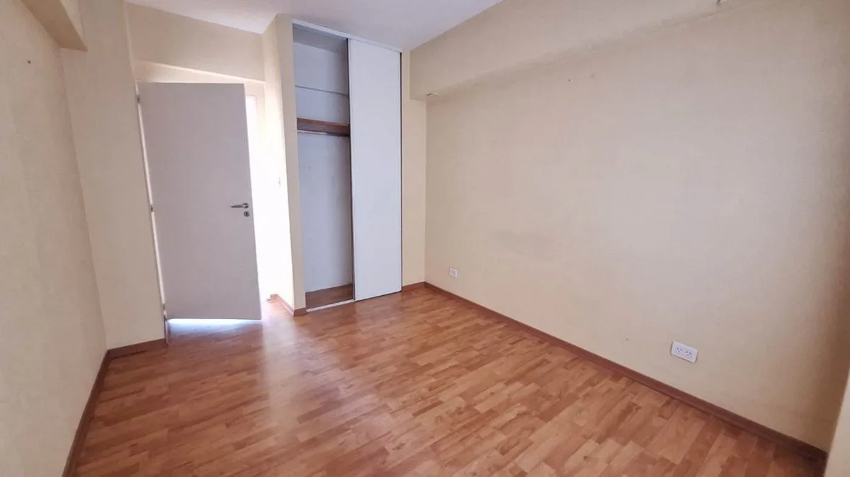 VENTA 2 AMB COLEGIALES BALCON ATERRAZADO foto 4