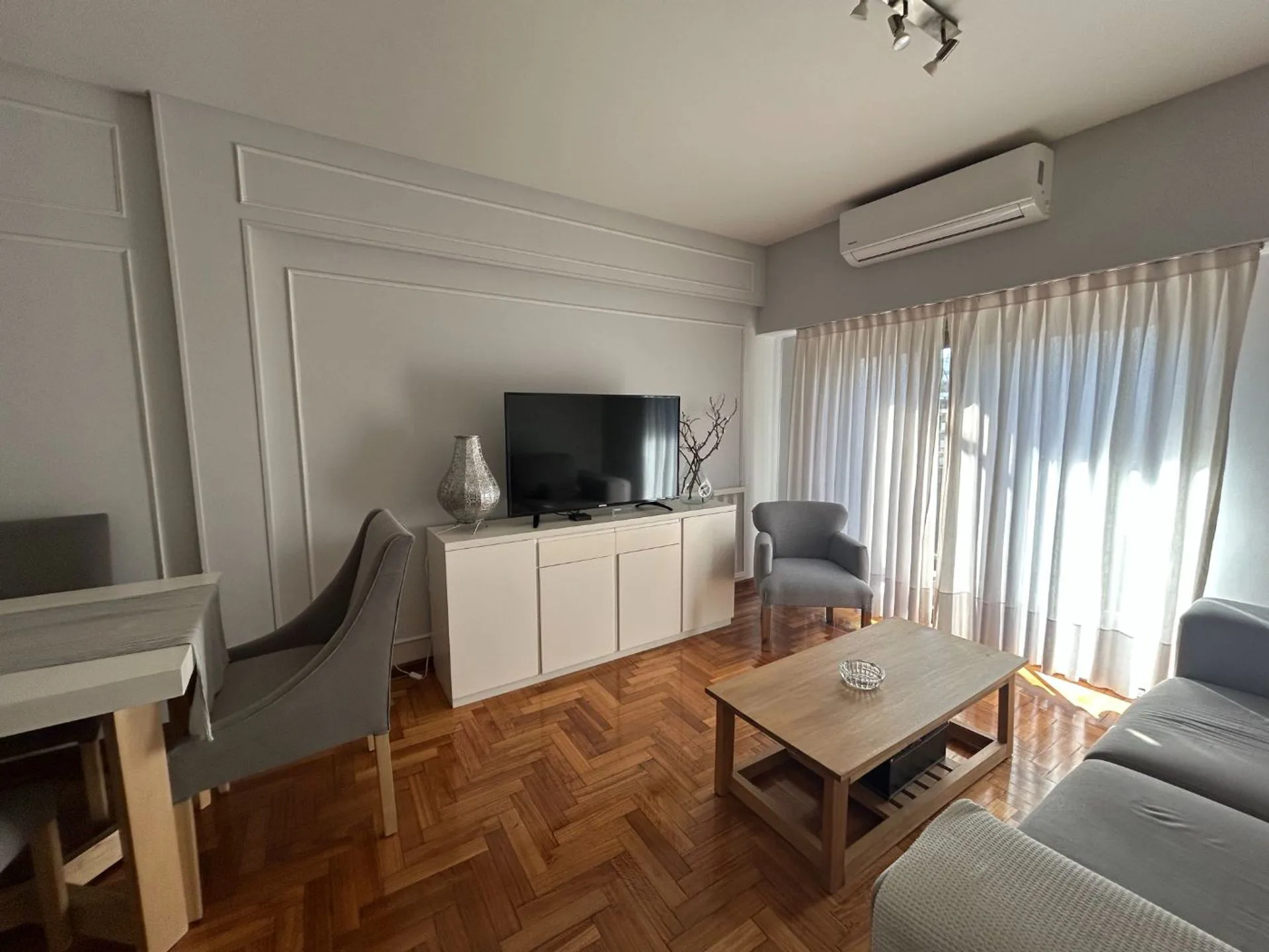 VENTA DPTO 4 AMB CON DEP DEPENDECIA VILLA URQUIZA foto 4