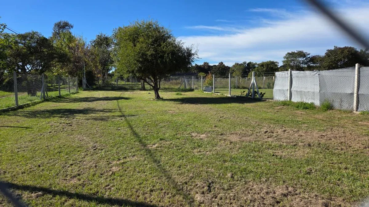LOTE 600M2 EN ARROYO LEYES foto 2
