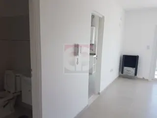 Venta departamento 1 dormitorio - 2 baños, edificio Don Bosco foto 1