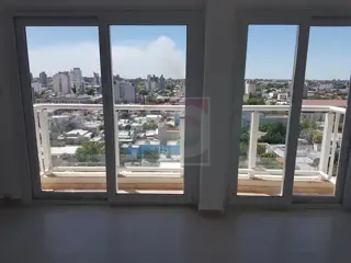 Venta departamento 1 dormitorio - 2 baños, edificio Don Bosco foto 5