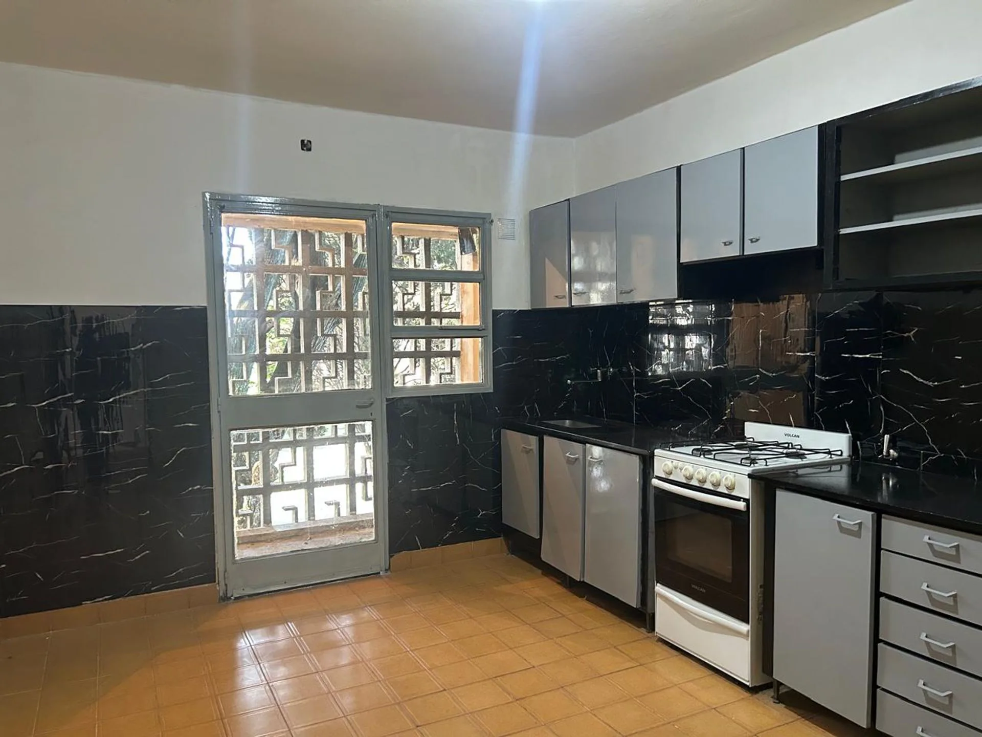 VENTA DEPARTAMENTO 4 AMBIENTES VILLA LUZURIAGA foto 3