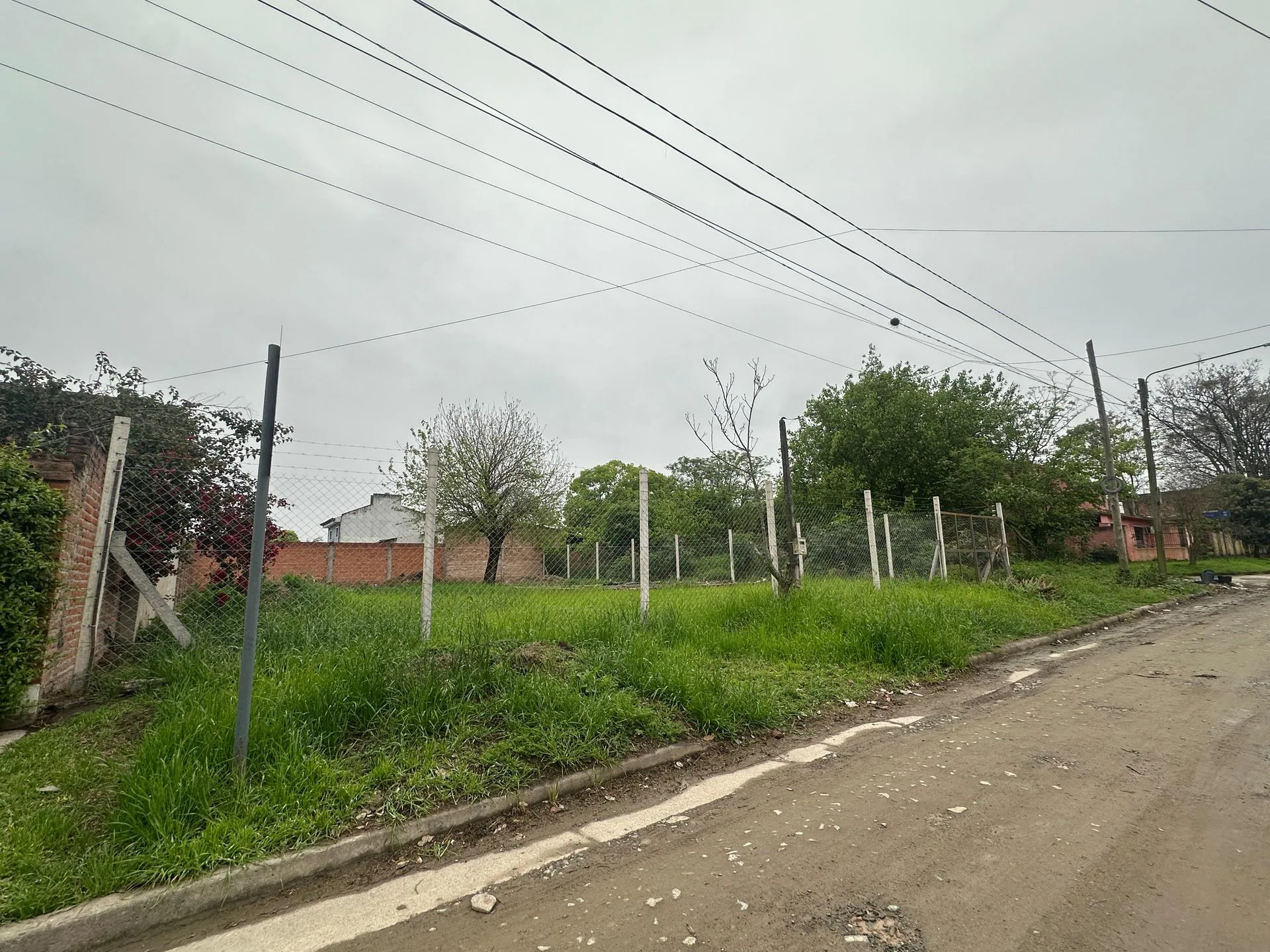 VENTA TERRENO ZONA CAMINO DE SIRGA- YB- 600M2 foto 4