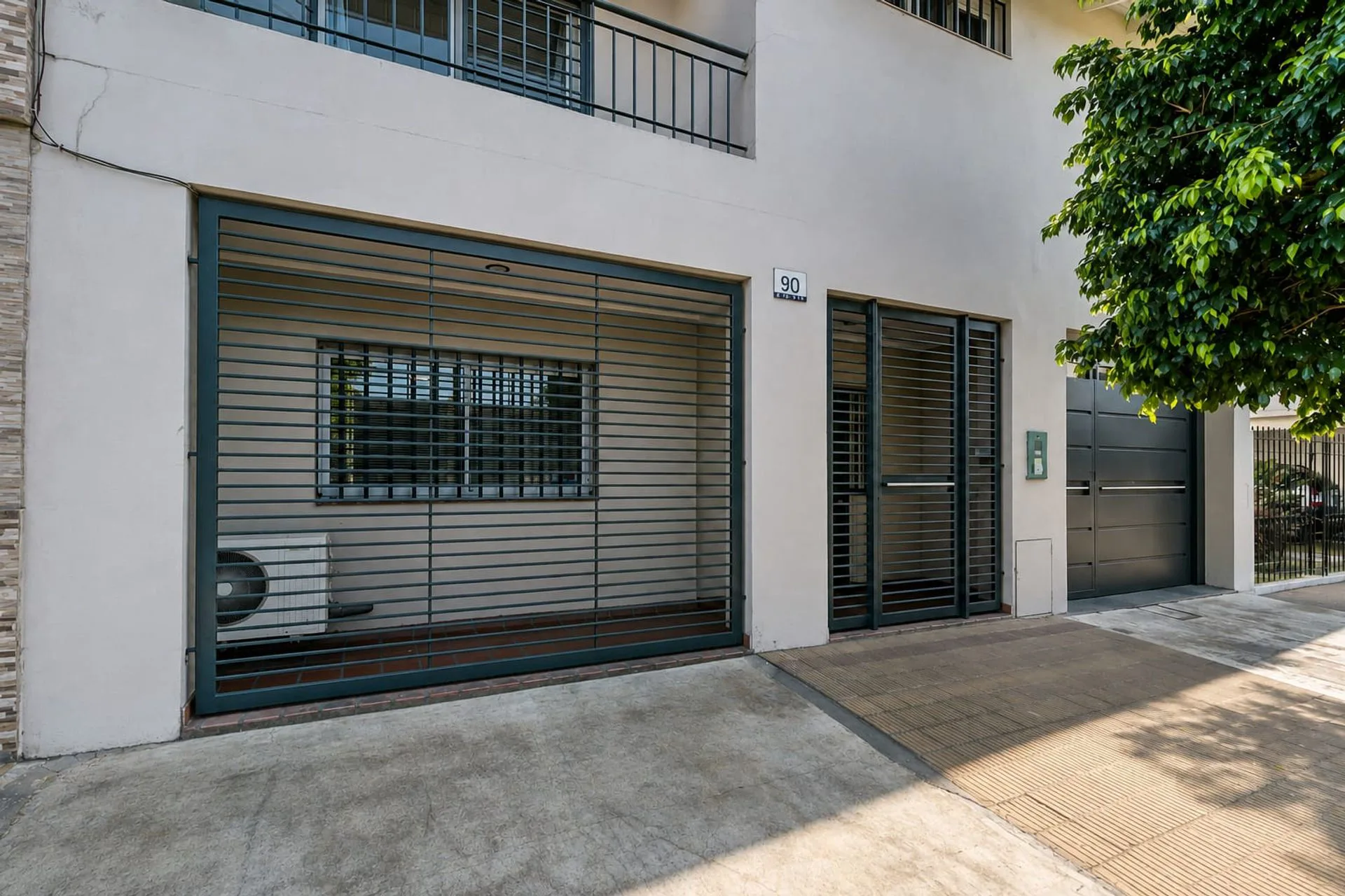 CASA 5 DORMITORIOS EN VENTA EN SAN CARLOS JARDIN foto 2