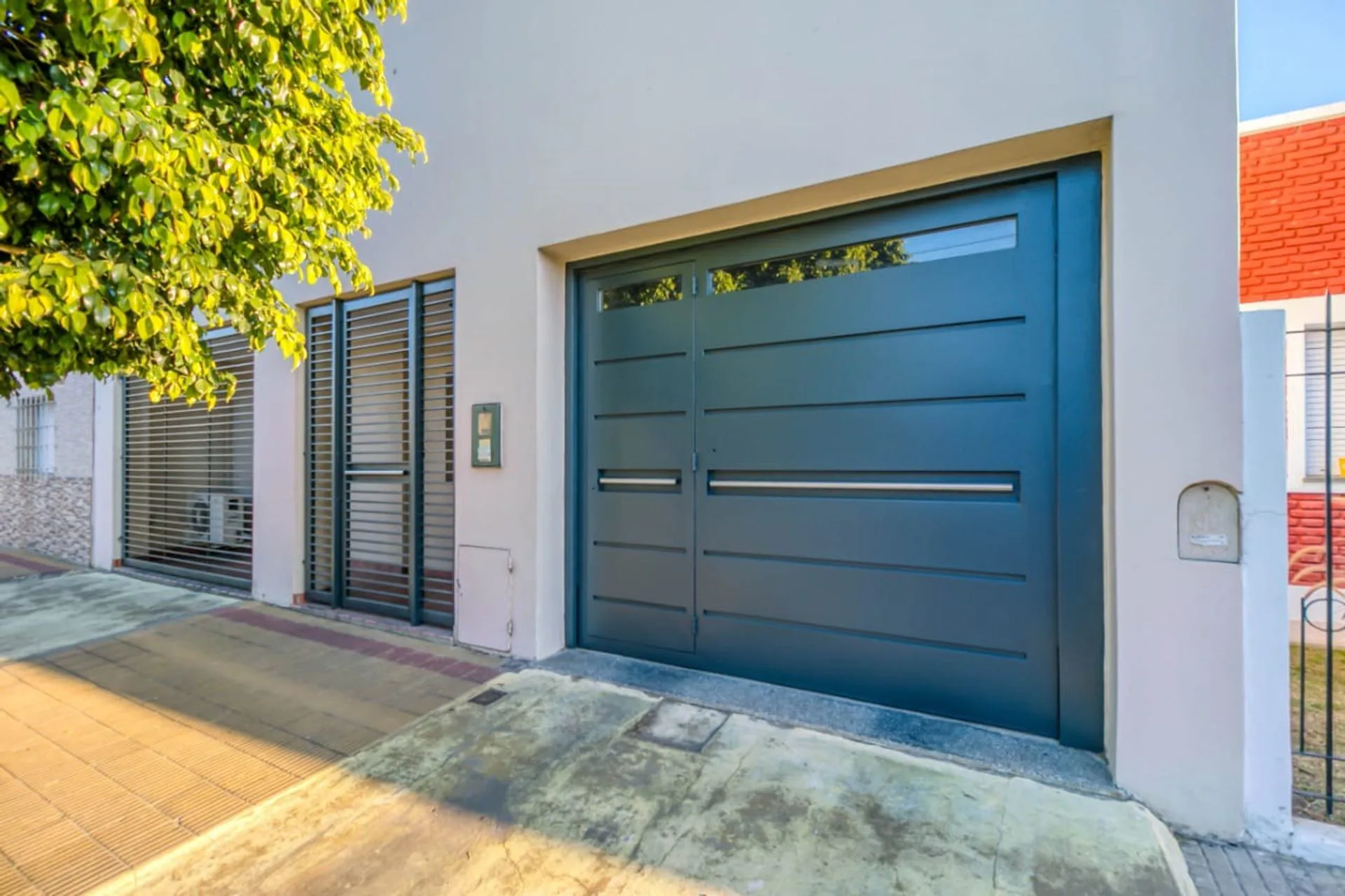 CASA 5 DORMITORIOS EN VENTA EN SAN CARLOS JARDIN foto 5