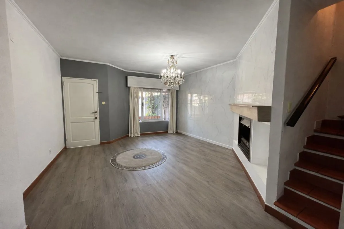 Venta Casa tipo dúplex en SA de Padua 5 Amb foto 3
